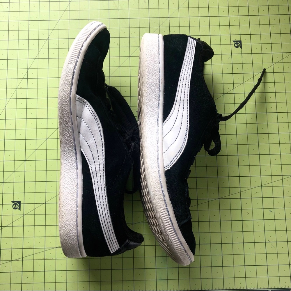Puma sneakers size 6